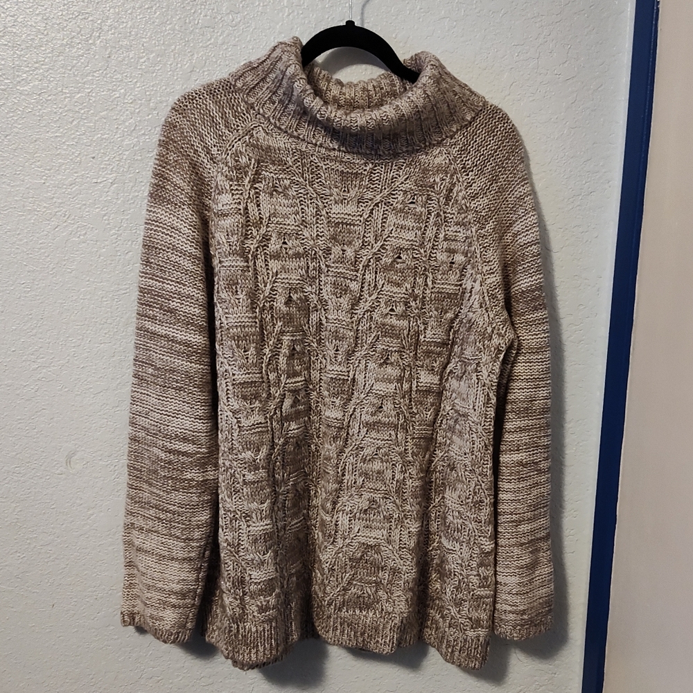 Women's Tan & White Cowl Neck Sweater from Clearwater Creek Size 1X